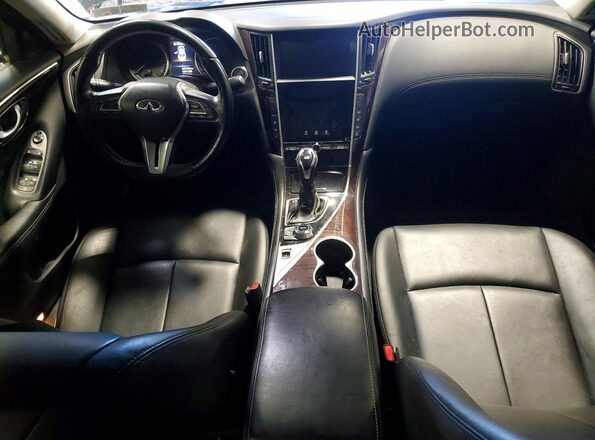 JN1EV7AP0JM355663 2018 INFINITI Q50 Черный Вид панели приборов