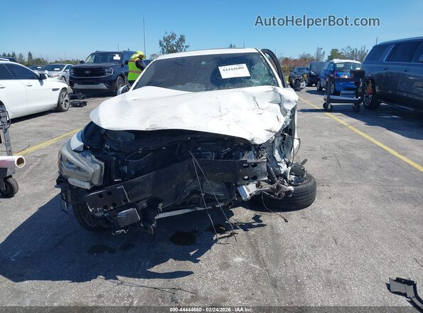 JN1EV7AP2KM541643 2019 INFINITI Q50 Белый Вид спереди