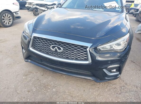 JN1EV7AR1JM445695 2018 INFINITI Q50 Черный Вид спереди