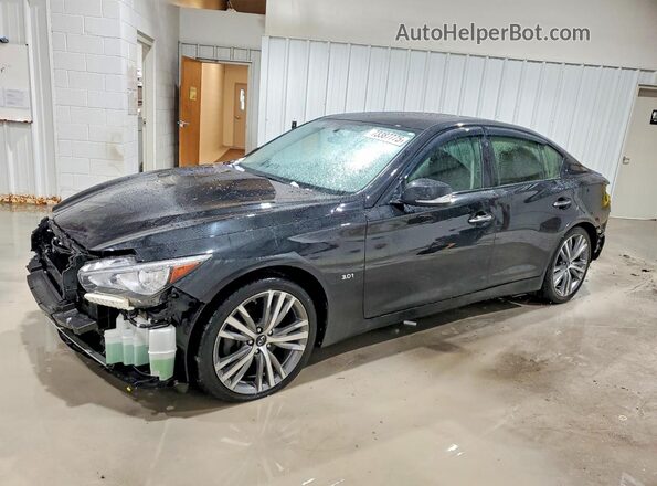 JN1EV7AR4JM444556 2018 INFINITI Q50 Черный Передняя левая четверть