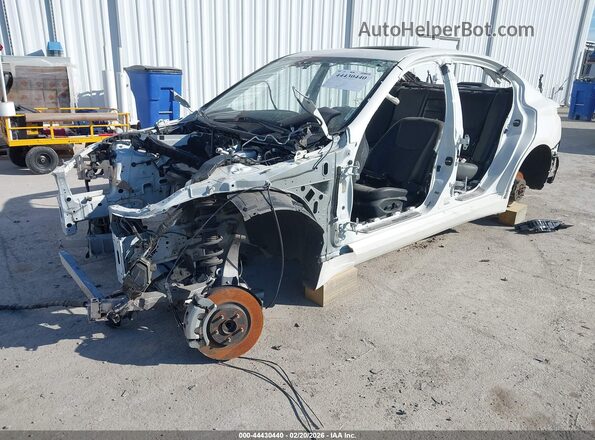 JN1EV7CPXNM310779 2022 INFINITI Q50 Белый Передняя левая четверть
