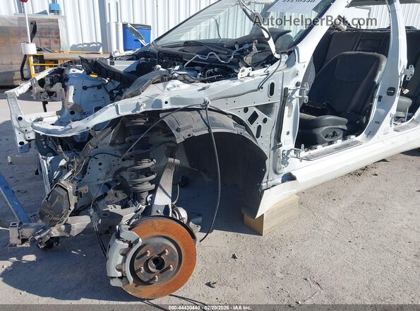 JN1EV7CPXNM310779 2022 INFINITI Q50 Белый Вид спереди