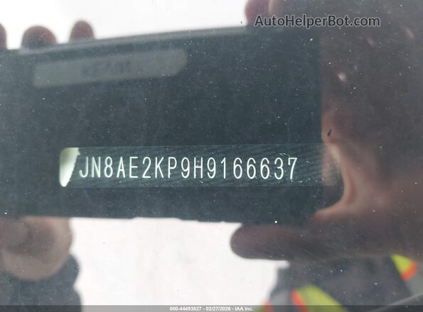JN8AE2KP9H9166637 2017 NISSAN QUEST Серебряный 