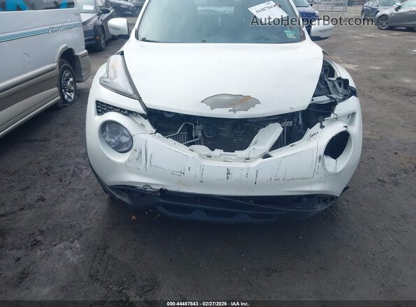 JN8AF5MR5HT705982 2017 NISSAN JUKE Белый Вид спереди