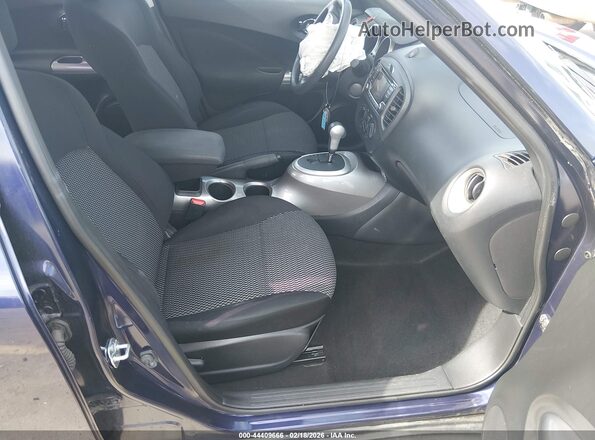 JN8AF5MR9HT702051 2017 NISSAN JUKE Blue Սալոնի դիմացի տեսք