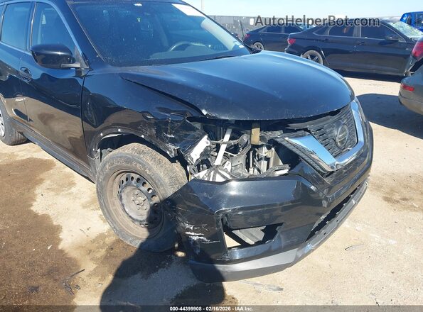JN8AT2MT8LW004623 2020 NISSAN ROGUE Черный Вид спереди