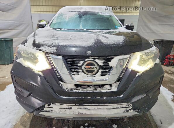 JN8AT2MV0KW397968 2019 NISSAN ROGUE Черный Вид спереди