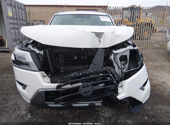 JN8AY2DB5N9814981 2022 NISSAN ARMADA Белый Вид задней части салона