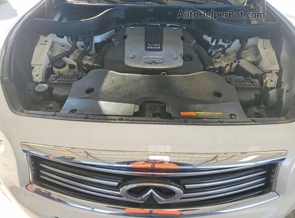 JN8CS1MU8GM130206 2016 INFINITI QX70 White Vista interior trasera