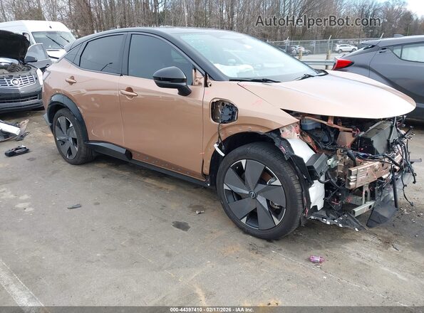JN8DF0CH8SM766379 2025 NISSAN ARIYA Gold Delantero derecho