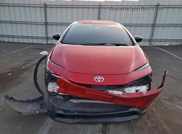 JTDACACU3P3001443 2023 TOYOTA PRIUS Red Widok z przodu