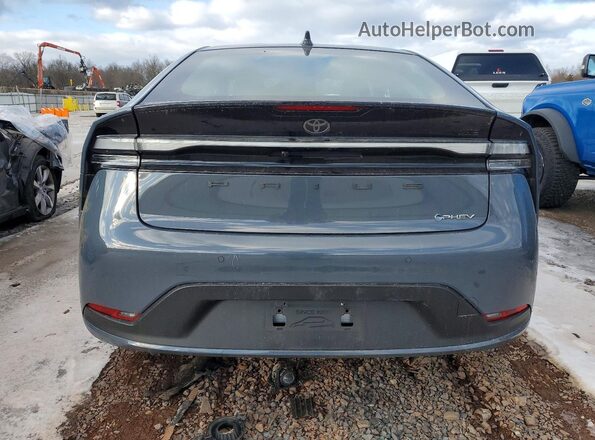 JTDACACU5S3048773 2025 TOYOTA PRIUS Серый Вид сзади