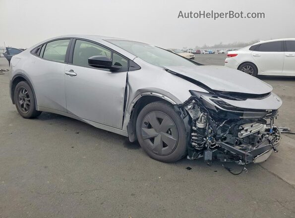 JTDACACUXR3031722 2024 TOYOTA PRIUS Silver Առջևի աջ