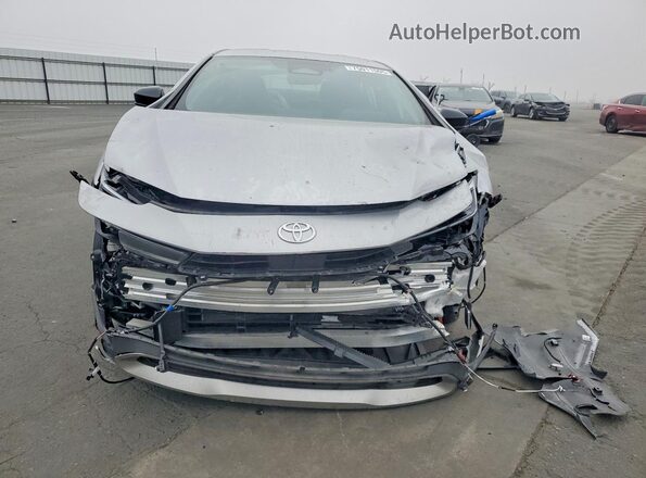 JTDACACUXR3031722 2024 TOYOTA PRIUS Silver Դիմացի տեսք