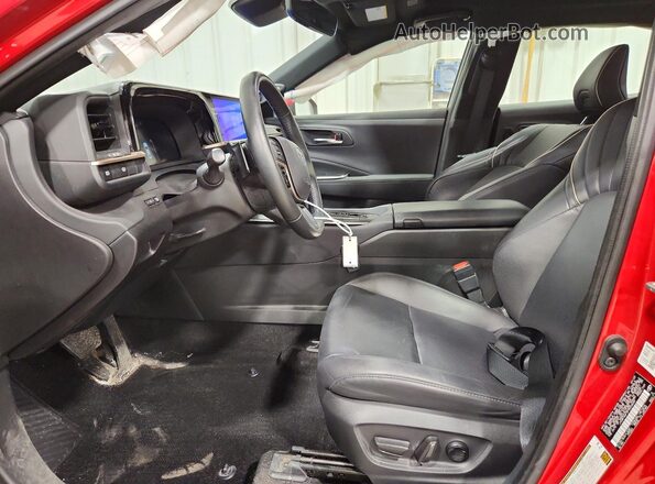 JTDAFAAF3P3003639 2023 TOYOTA CROWN Red Widok wnętrza z przodu