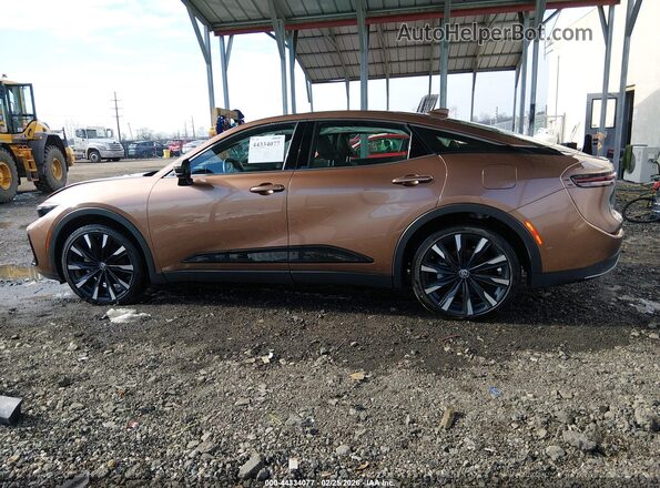 JTDAFAAF8S3011728 2025 TOYOTA CROWN Brown Սալոնի 360 աստիճան տեսք