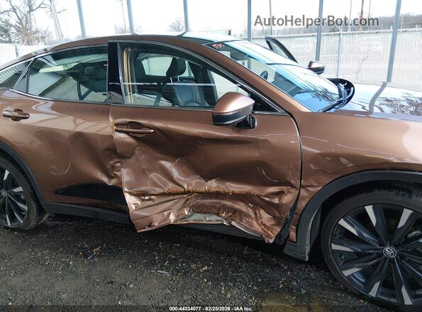 JTDAFAAF8S3011728 2025 TOYOTA CROWN Brown Դիմացի տեսք