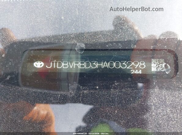 JTDBVRBD3HA003298 2017 TOYOTA MIRAI Silver Vista del compartimento del motor