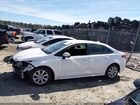 2022 Toyota Corolla Le White vin: JTDEPMAE2N3018573