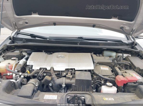JTDKARFP0H3001772 2017 TOYOTA PRIUS PRIME Silver Հետևի տեսք