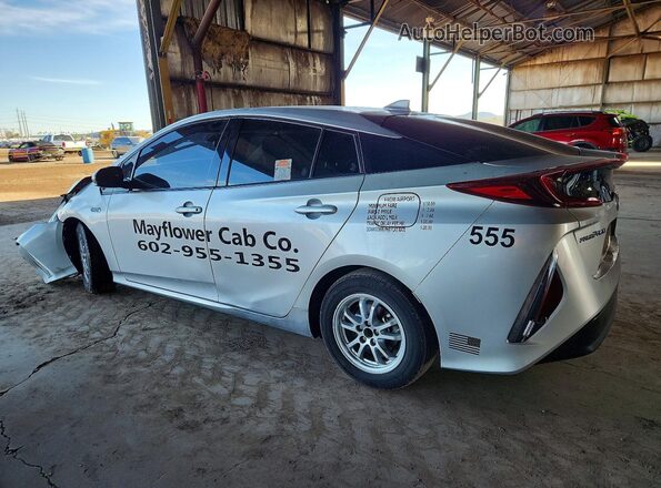 JTDKARFP8K3112349 2019 TOYOTA PRIUS Серебряный Задняя левая четверть