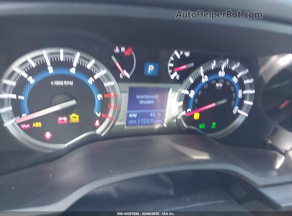 JTEBU5JR4K5656971 2019 TOYOTA 4RUNNER Серебряный Вид задних сидений