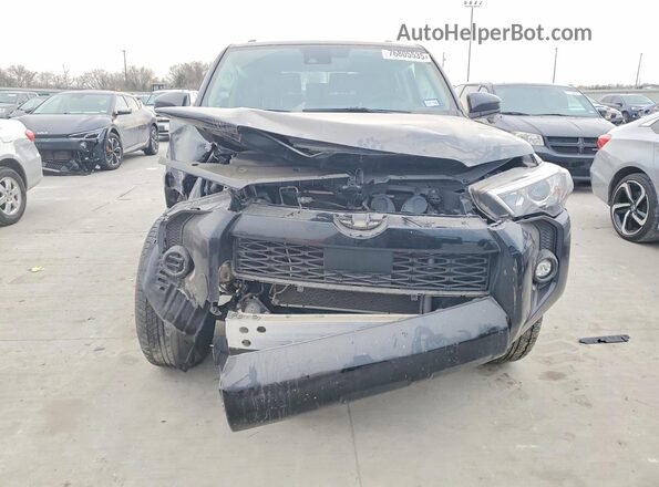 JTEEU5JR0P5287272 2023 TOYOTA 4RUNNER Серый Вид спереди