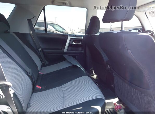 JTEMU5JR9R6282032 2024 TOYOTA 4RUNNER Черный Вид наклейки с VIN-кодом