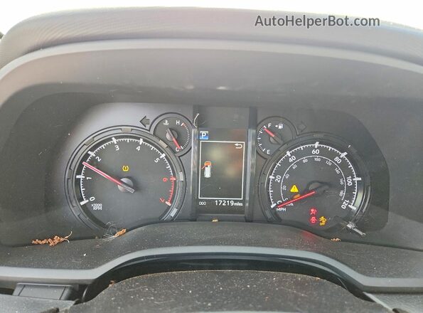JTENU5JR9P6149563 2023 TOYOTA 4RUNNER Красный Вид щитка приборов