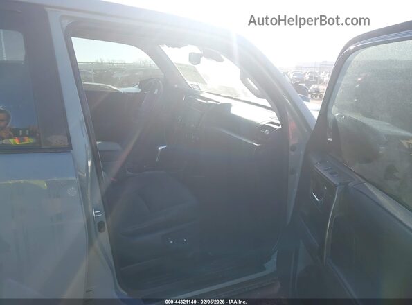 JTERU5JR2P6138258 2023 TOYOTA 4RUNNER Gray Вид салону спереду