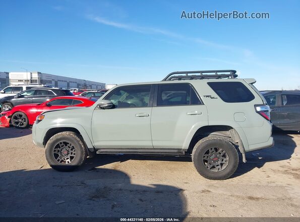 JTERU5JR2P6138258 2023 TOYOTA 4RUNNER Gray Панорамний вид салону 360°