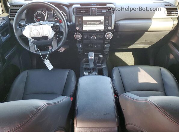 JTERU5JR5P6112866 2023 TOYOTA 4RUNNER White Vista del salpicadero