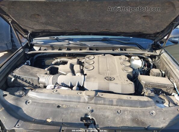 JTERU5JR5P6178849 2023 TOYOTA 4RUNNER Black Вид ззаду