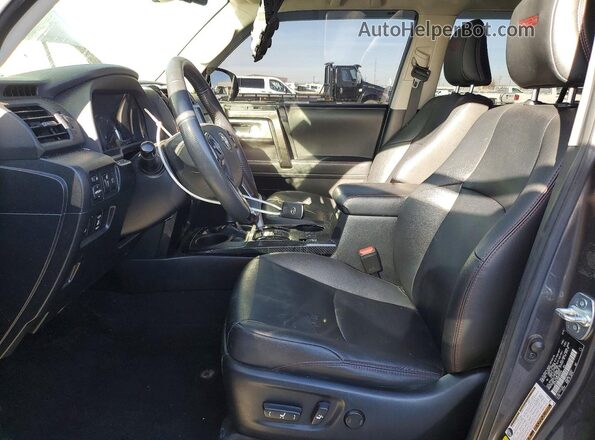 JTERU5JR6M5895018 2021 TOYOTA 4RUNNER Gray წინა სალონის ხედი