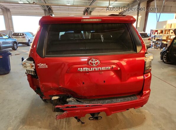 JTESU5JR9N6034073 2022 TOYOTA 4RUNNER Красный Вид сзади