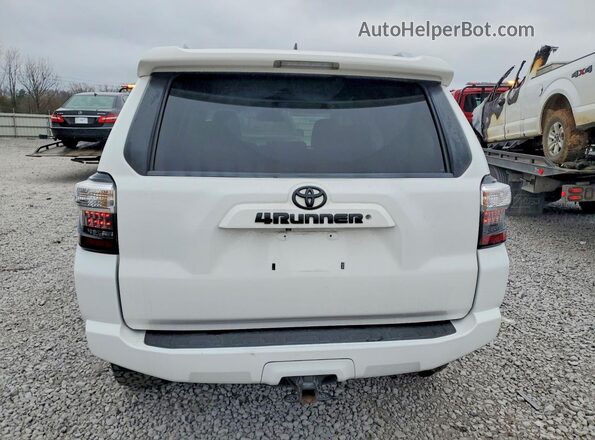 JTEZU5JR5G5110105 2016 TOYOTA 4RUNNER White Widok z tyłu