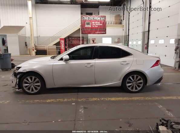 JTHBA1D24G5016933 2016 LEXUS IS 200T Белый 