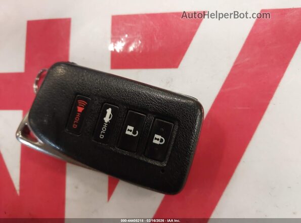 JTHBA1D24G5016933 2016 LEXUS IS 200T Белый Вид панели приборов