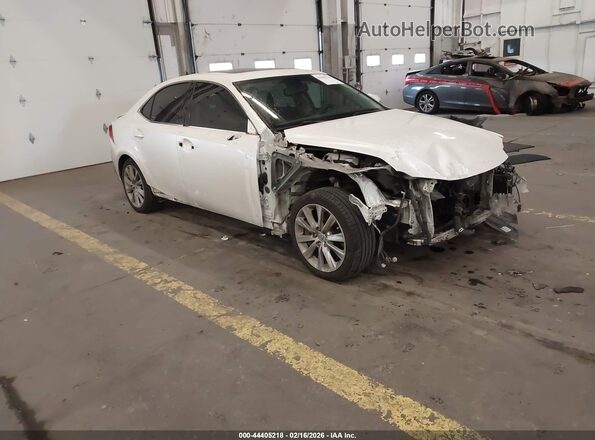 JTHBA1D24G5016933 2016 LEXUS IS 200T Белый Передняя правая четверть