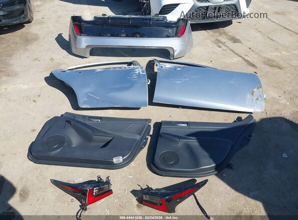 JTHBA1D24S5135753 2025 LEXUS IS 300 Серый Вид щитка приборов