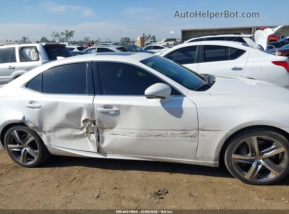 JTHBA1D25H5045634 2017 LEXUS IS 200T Белый Вид задней части салона