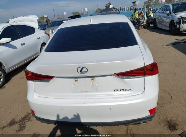 JTHBA1D25H5045634 2017 LEXUS IS 200T Белый 