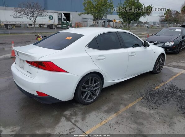 JTHBA1D29J5082031 2018 LEXUS IS 300 White Trasero derecho