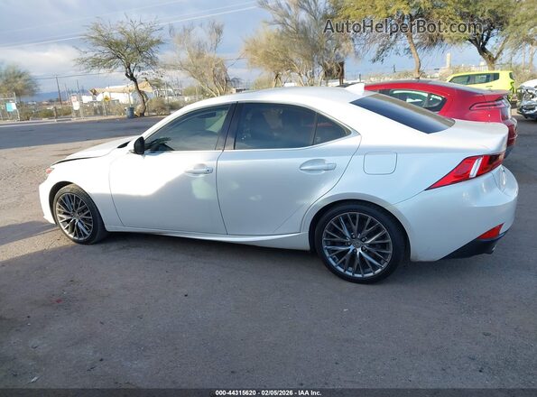 JTHBA1D2XG5009209 2016 LEXUS IS 200T White 