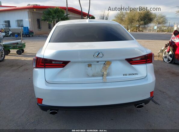 JTHBA1D2XG5009209 2016 LEXUS IS 200T White 
