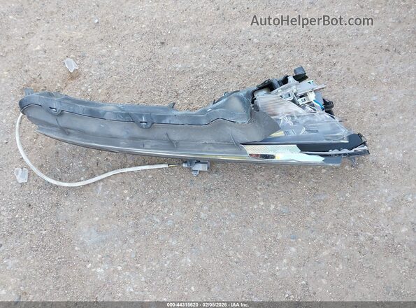 JTHBA1D2XG5009209 2016 LEXUS IS 200T White Instrument cluster view