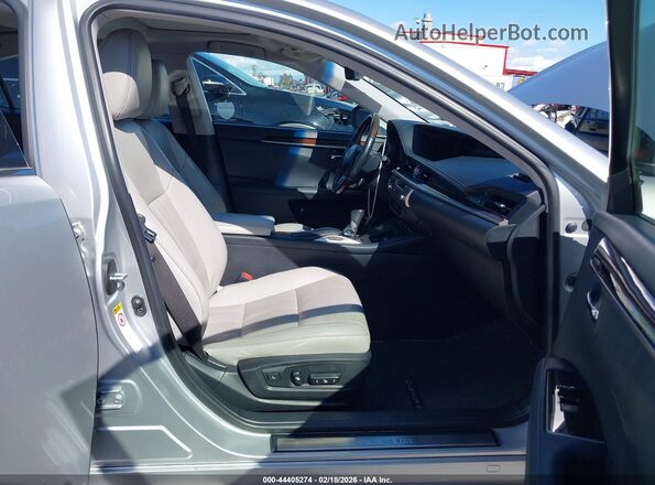 JTHBW1GG4G2103306 2016 LEXUS ES 300H Серебряный Вид салона спереди