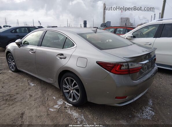 JTHBW1GG5G2103704 2016 LEXUS ES 300H Серебряный Задняя левая четверть