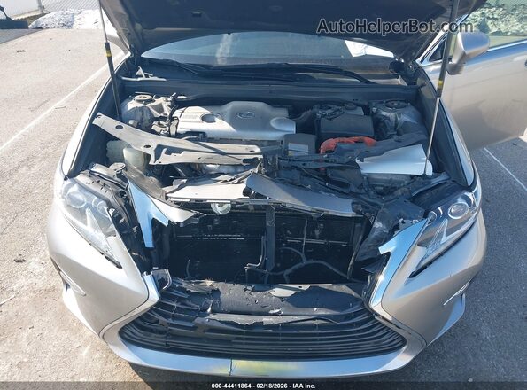 JTHBW1GG6H2134378 2017 LEXUS ES 300H Серебряный Вид сзади
