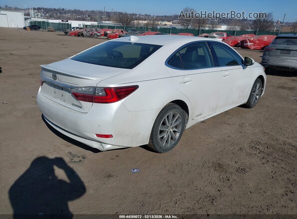 JTHBW1GGXG2104797 2016 LEXUS ES 300H Белый Задняя правая четверть